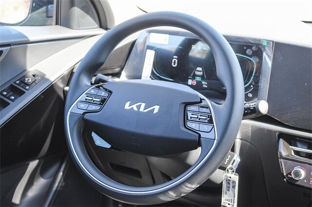 2025 Kia Niro LX Glendale CA