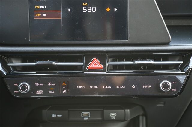 2025 Kia Niro LX Glendale CA