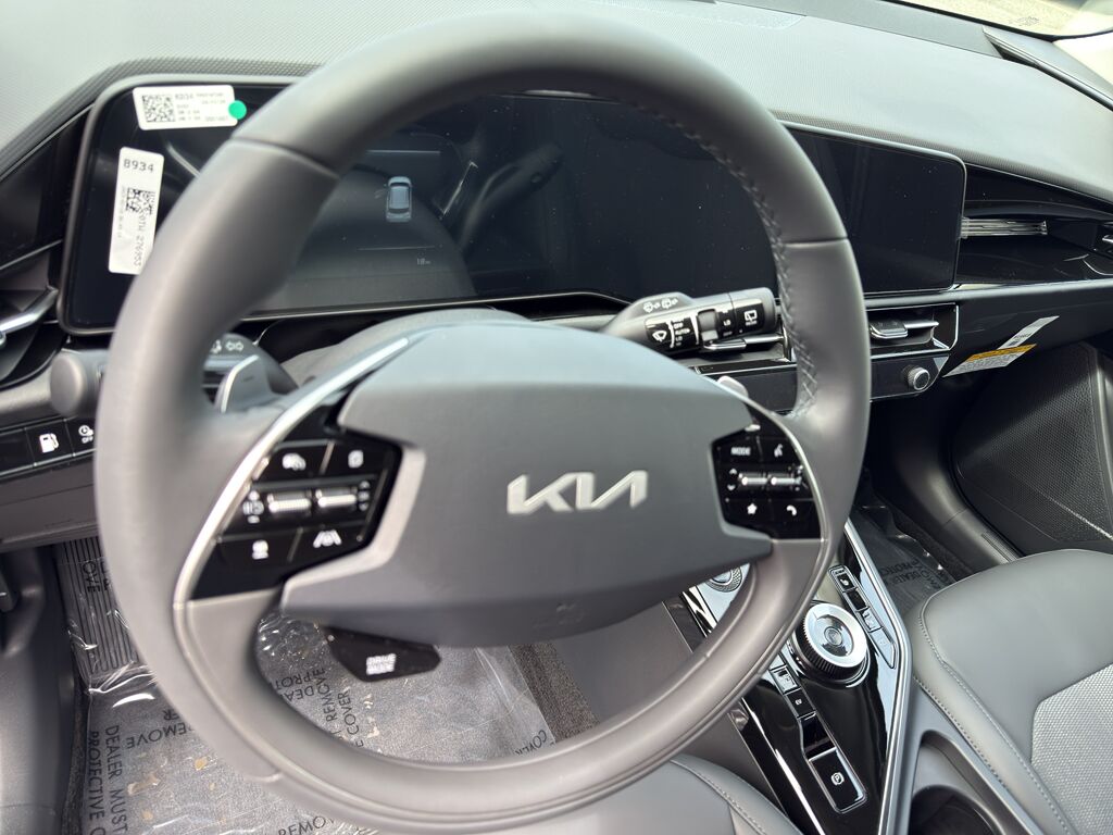 2025 Kia Niro PHEV EX Eureka CA