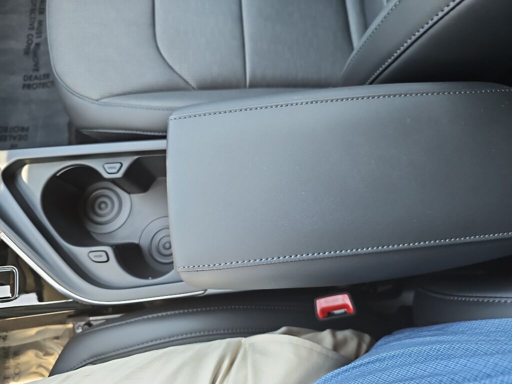 2025 Kia Niro PHEV SX Touring Eureka CA