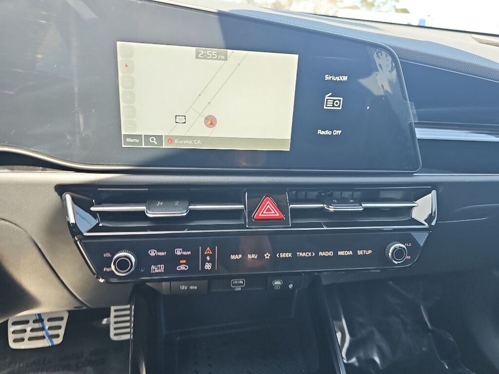 2025 Kia Niro PHEV SX Touring Eureka CA