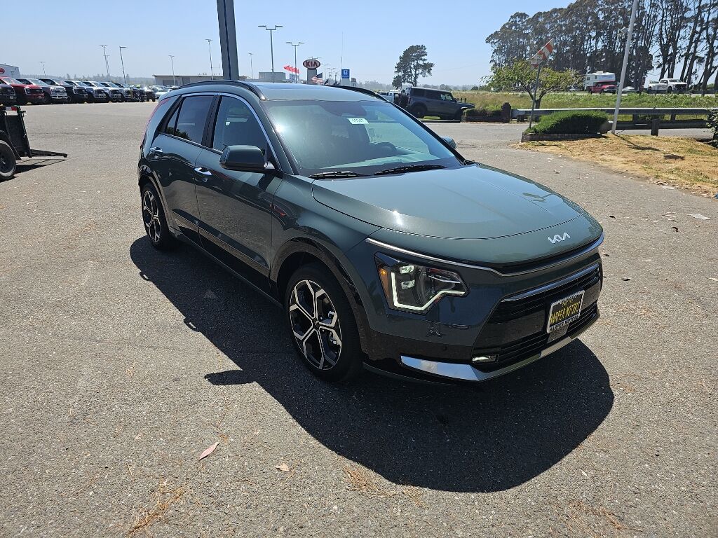 2025 Kia Niro PHEV SX Touring Eureka CA