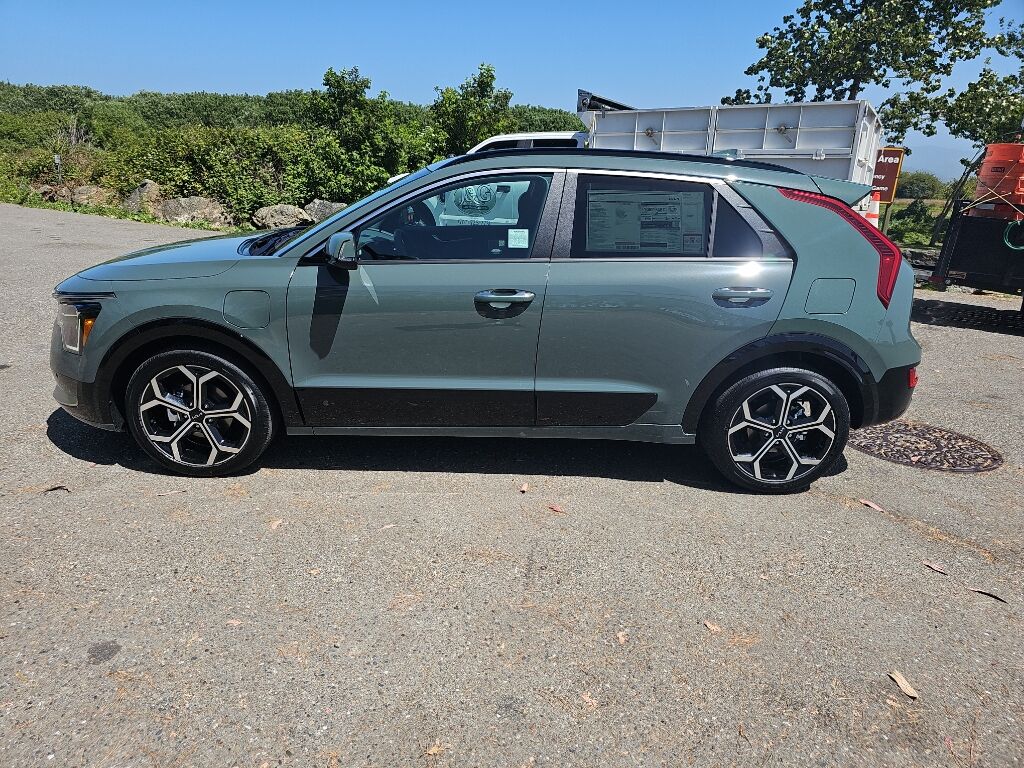 2025 Kia Niro PHEV SX Touring Eureka CA