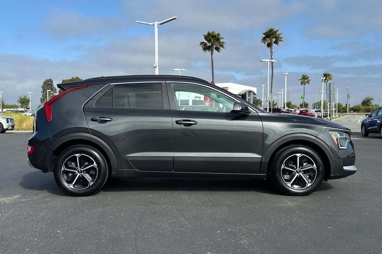 2025 Kia Niro Plug-In Hybrid EX Salinas CA