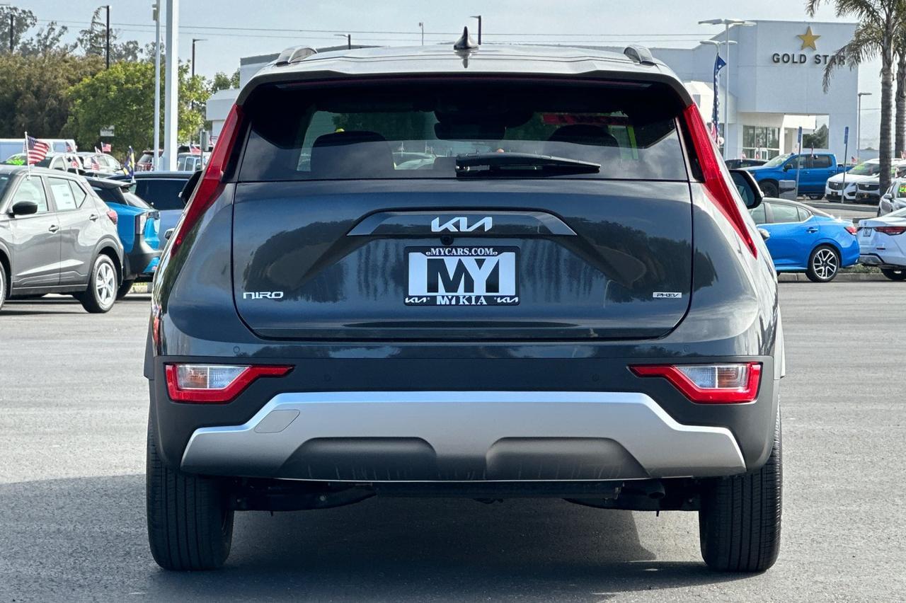 2025 Kia Niro Plug-In Hybrid EX Salinas CA