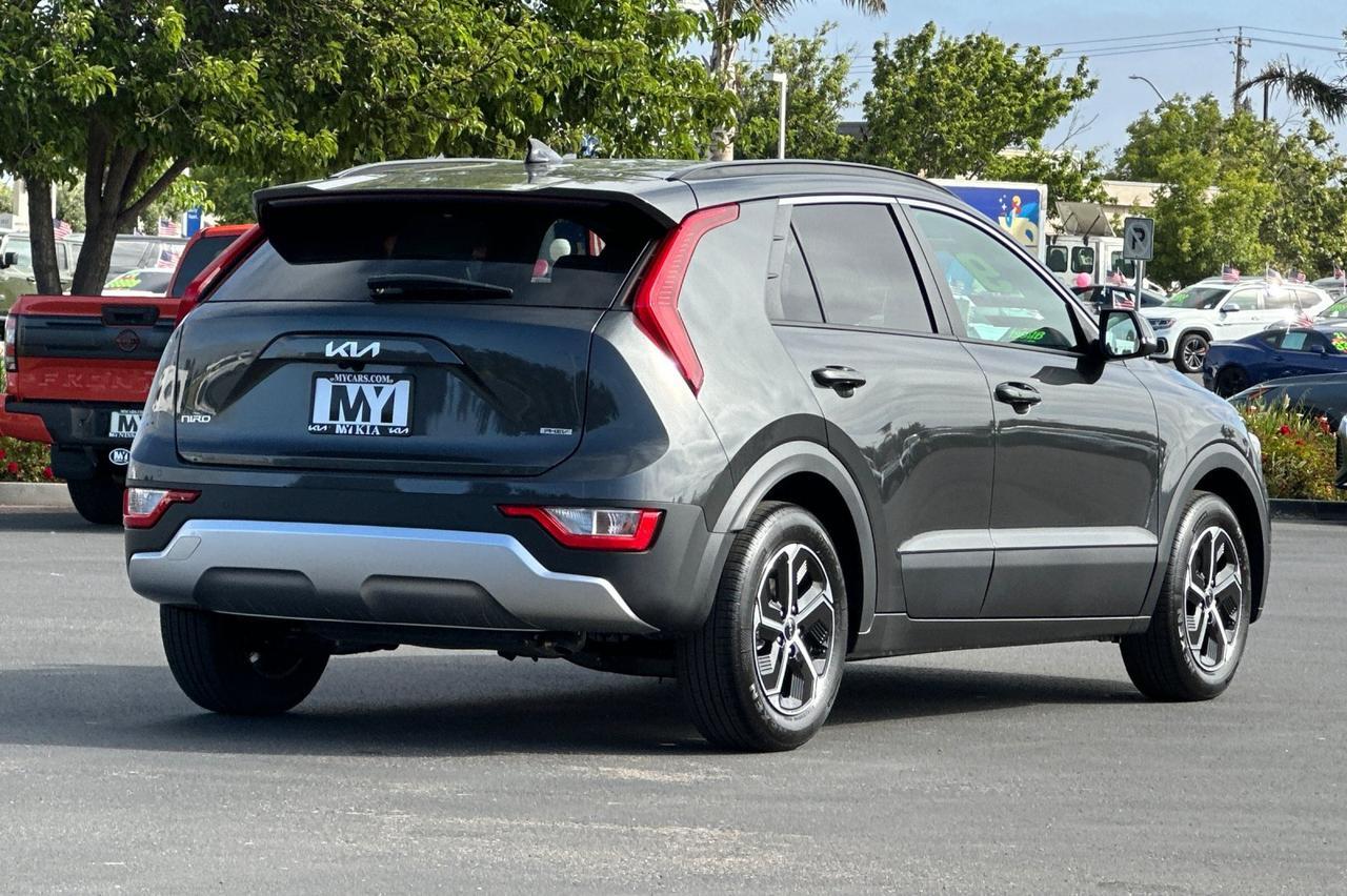 2025 Kia Niro Plug-In Hybrid EX Salinas CA