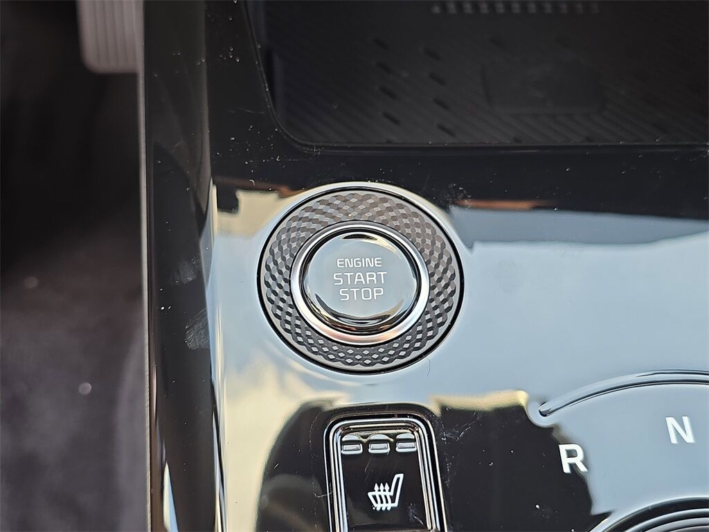 2025 Kia Niro Plug-In Hybrid EX San Clemente CA