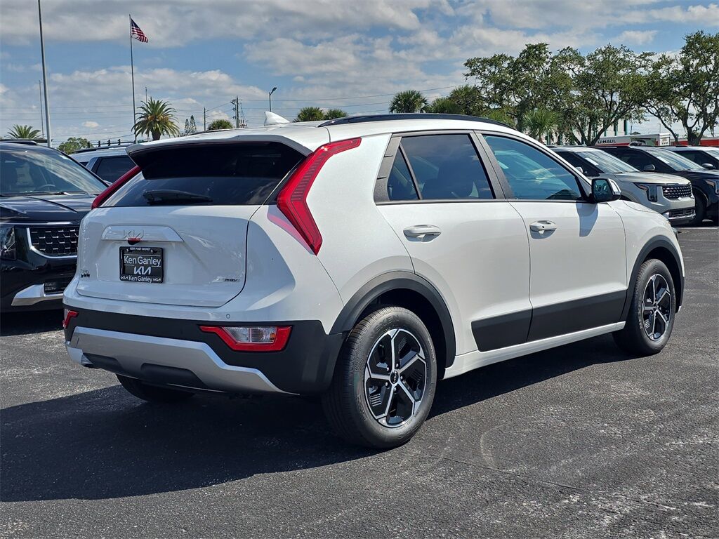 2025 Kia Niro Plug-In Hybrid EX San Clemente CA