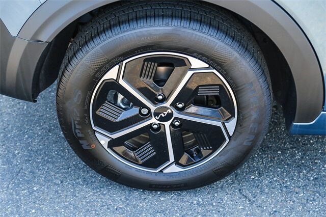 2025 Kia Niro Plug-In Hybrid EX Tacoma WA