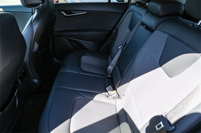 2025 Kia Niro Plug-In Hybrid EX Tacoma WA