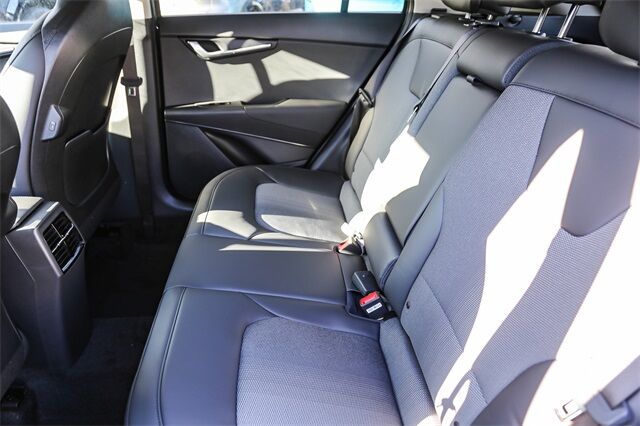 2025 Kia Niro Plug-In Hybrid EX Tacoma WA
