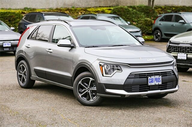 2025 Kia Niro Plug-In Hybrid EX