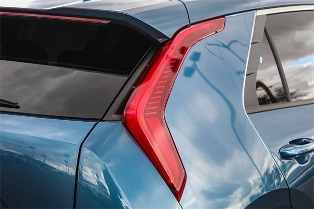2025 Kia Niro Plug-In Hybrid EX Moreno Valley CA