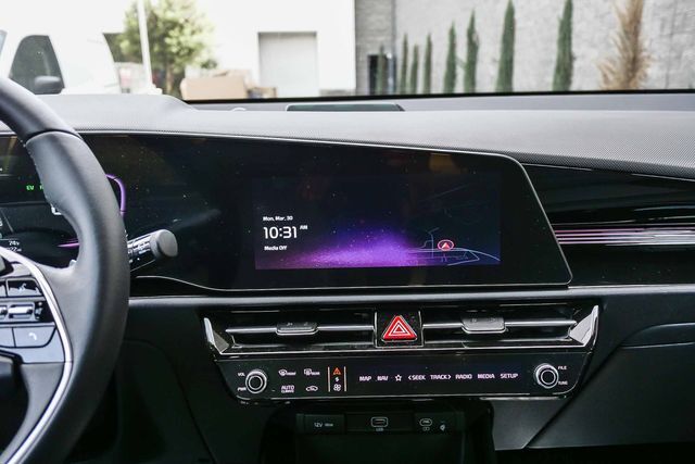 2025 Kia Niro Plug-In Hybrid EX Moreno Valley CA