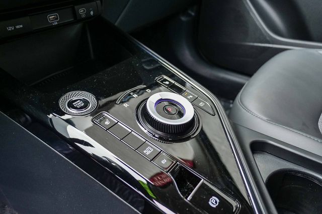 2025 Kia Niro Plug-In Hybrid EX Moreno Valley CA