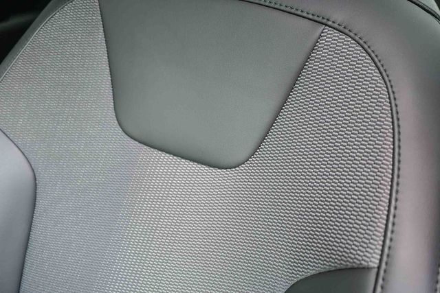 2025 Kia Niro Plug-In Hybrid EX Moreno Valley CA