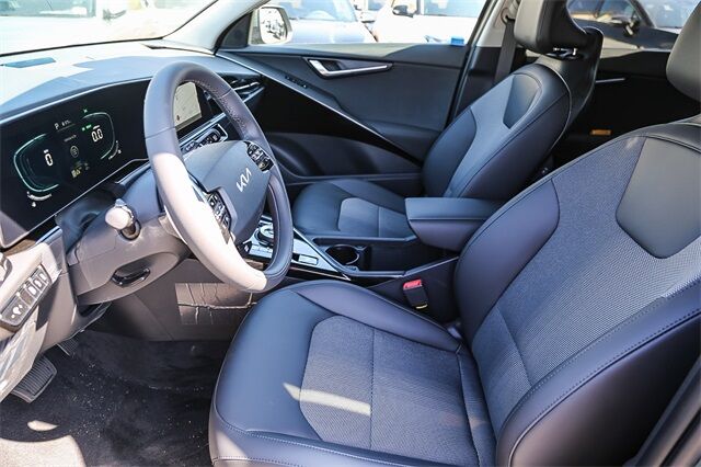 2025 Kia Niro Plug-in Hybrid EX Glendale CA