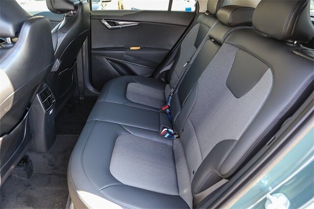 2025 Kia Niro Plug-in Hybrid EX Glendale CA