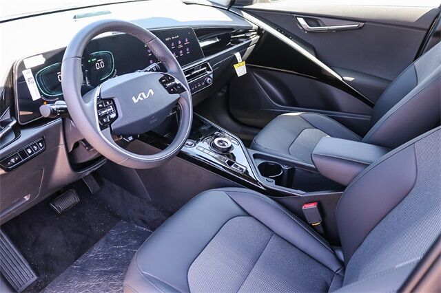 2025 Kia Niro Plug-in Hybrid EX Huntington Beach CA