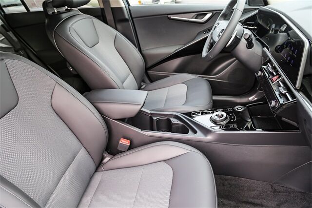 2025 Kia Niro Plug-in Hybrid EX Renton WA
