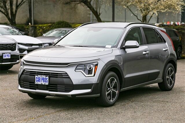 2025 Kia Niro Plug-In Hybrid EX photo 4