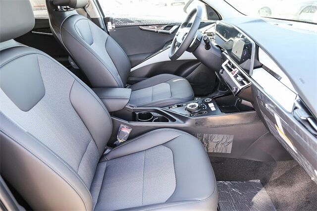 2025 Kia Niro Plug-in Hybrid EX Glendale CA