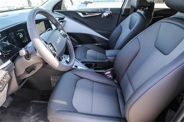 2025 Kia Niro Plug-in Hybrid EX Glendale CA