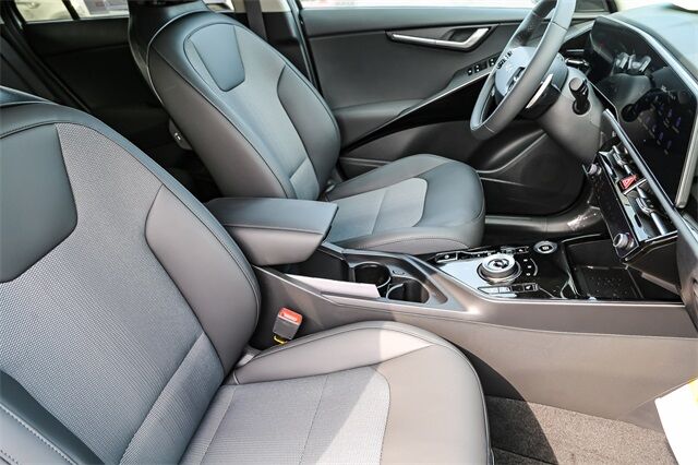 2025 Kia Niro Plug-in Hybrid EX Tacoma WA