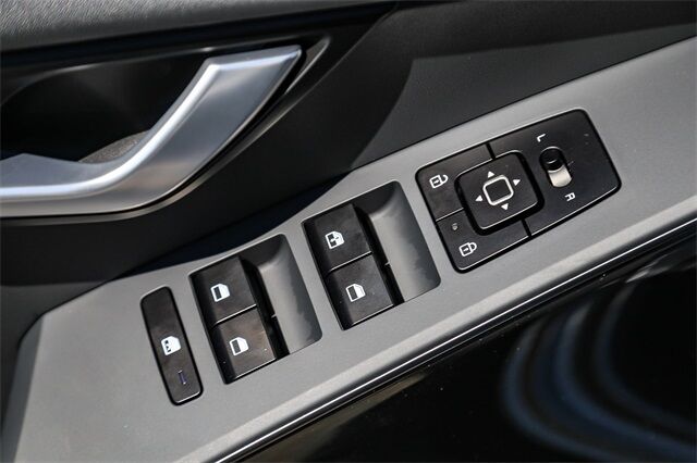 2025 Kia Niro Plug-in Hybrid EX Tacoma WA
