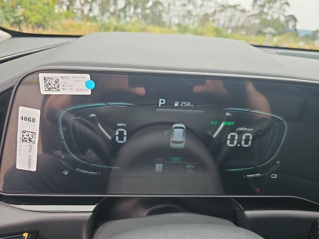 2025 Kia Niro Plug-in Hybrid SX Touring Eureka CA