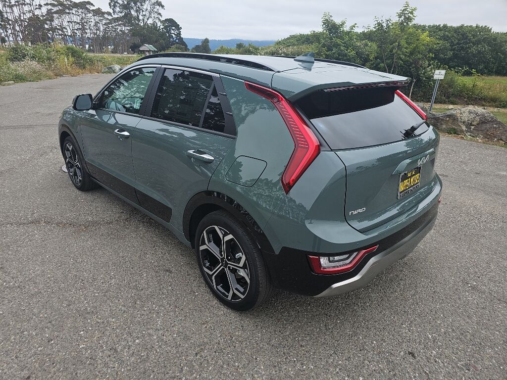 2025 Kia Niro Plug-in Hybrid SX Touring Eureka CA