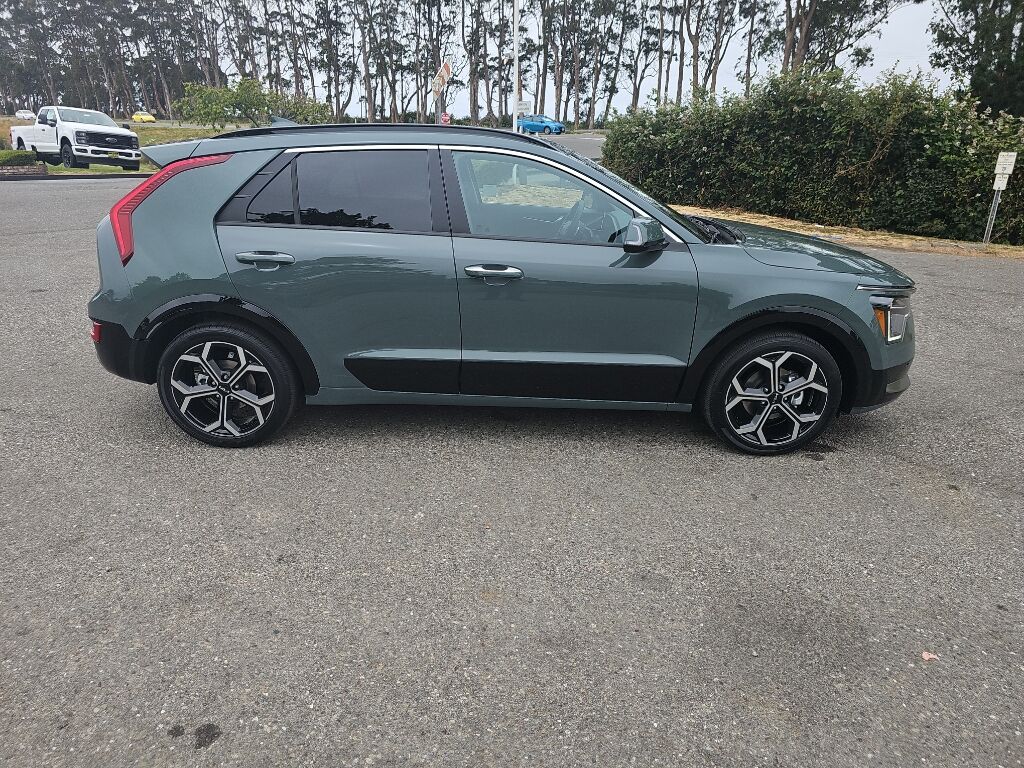 2025 Kia Niro Plug-in Hybrid SX Touring Eureka CA