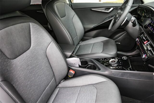 2025 Kia Niro Plug-in Hybrid SX Touring Tacoma WA