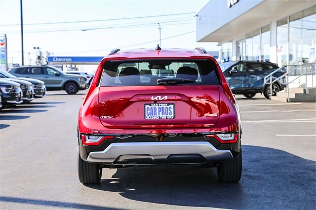 2025 Kia Niro Plug-in Hybrid SX Touring Tacoma WA