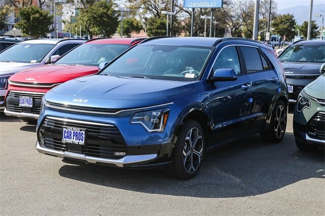 2025 Kia Niro Plug-in Hybrid SX Touring Tacoma WA