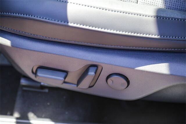 2025 Kia Niro Plug-in Hybrid SX Touring Tacoma WA