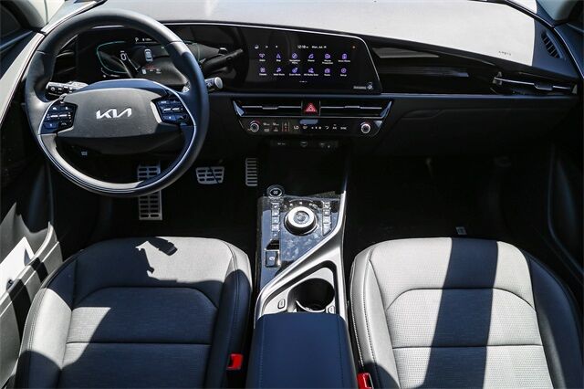 2025 Kia Niro Plug-in Hybrid SX Touring Tacoma WA