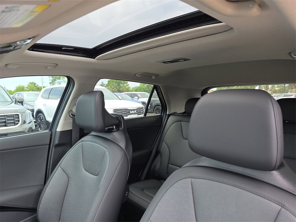 2025 Kia Niro SX San Clemente CA