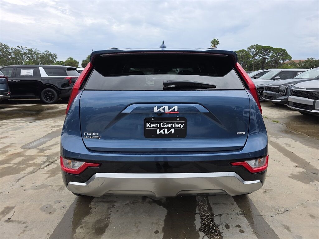 2025 Kia Niro SX San Clemente CA