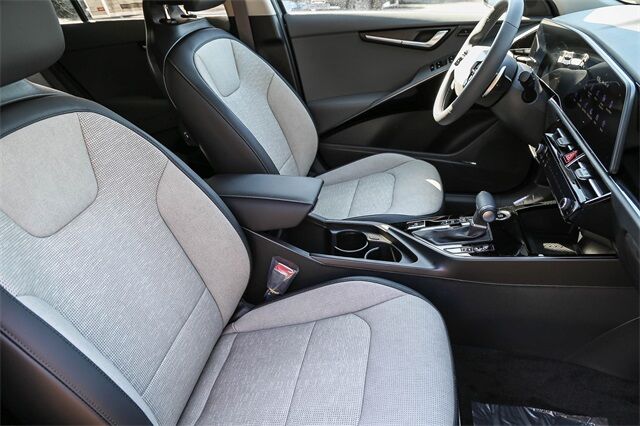 2025 Kia Niro SX Tacoma WA