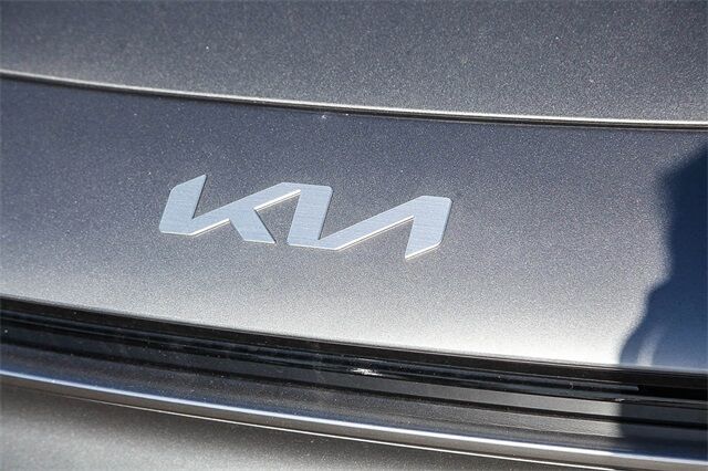 2025 Kia Niro SX Touring Glendale CA