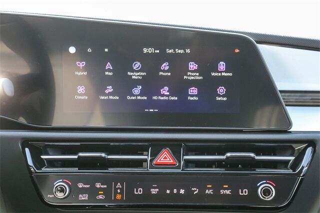 2025 Kia Niro SX Touring Glendale CA