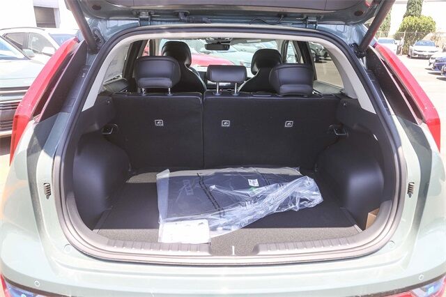 2025 Kia Niro SX Touring Glendale CA