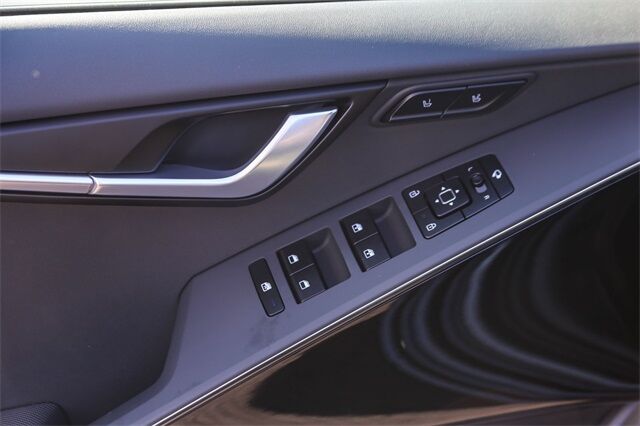 2025 Kia Niro SX Touring Glendale CA