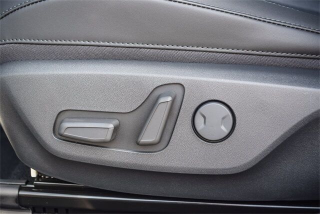 2025 Kia Niro SX Touring Glendale CA
