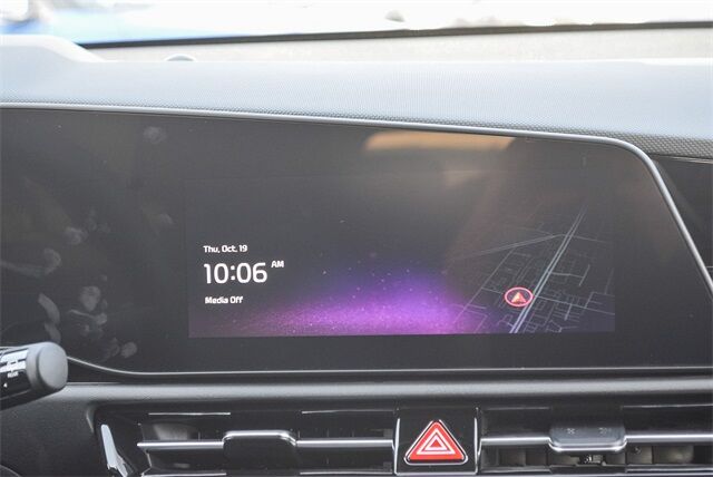 2025 Kia Niro SX Touring Glendale CA