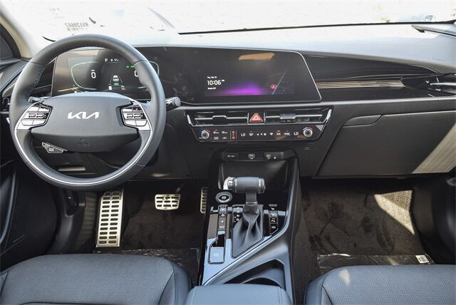 2025 Kia Niro SX Touring Glendale CA