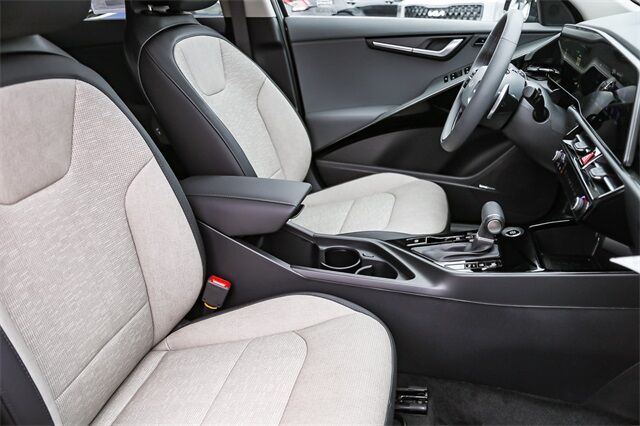 2025 Kia Niro SX Touring Huntington Beach CA
