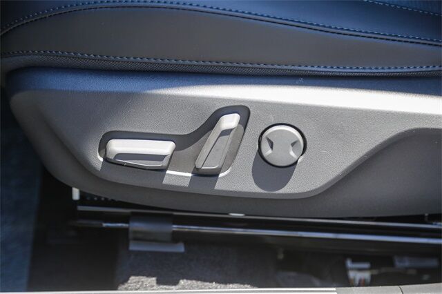 2025 Kia Niro SX Touring Huntington Beach CA