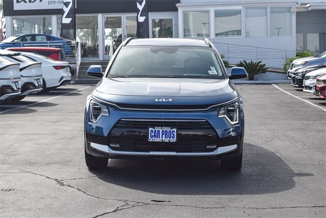 2025 Kia Niro SX Touring